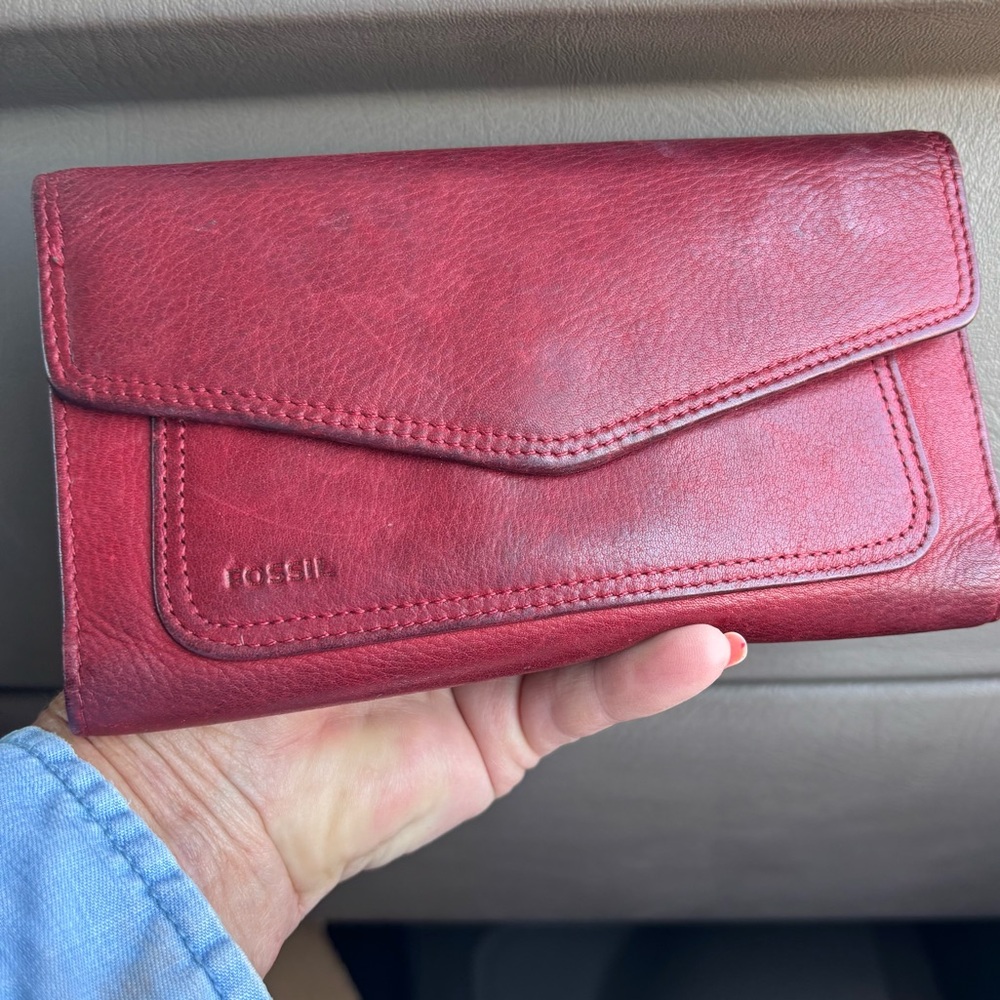 Fossil Cherry Red Leather TriFold Vintage